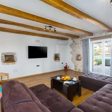 Casa Arsini Holiday home