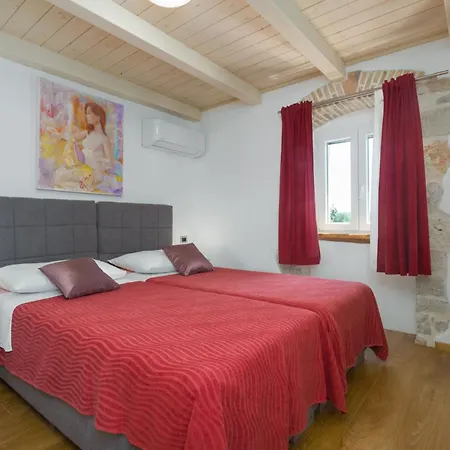 Casa Arsini Holiday home